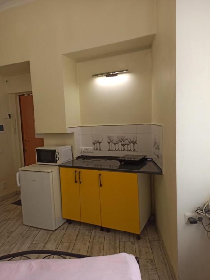 Smart Yellow Apartment-15 Хв Від Жд Вокзалу Lwów Zewnętrze zdjęcie